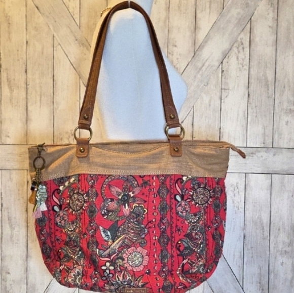 Sakroots Handbags - Sakroots Red and Tan Floral Tote Bag